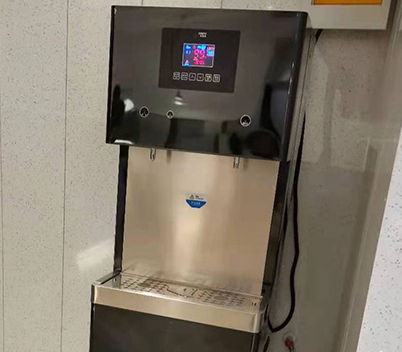 直饮水机安装